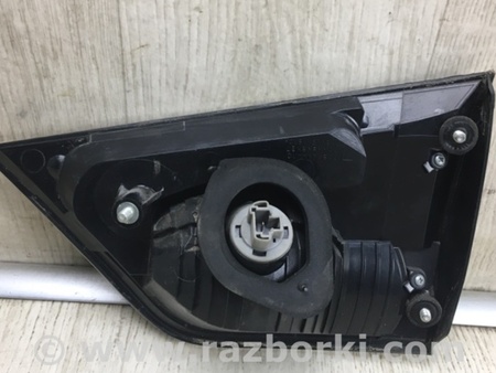 ФОТО Фонарь задний внутренний для Mitsubishi Outlander XL Киев