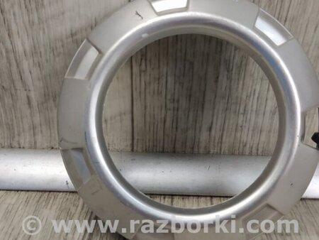 ФОТО Накладка противотуманной фары для Mitsubishi Pajero (06-14) Киев