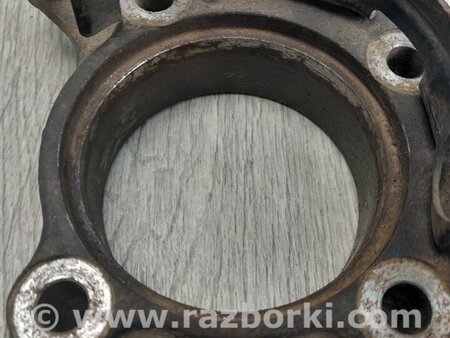 ФОТО Кулак поворотный для Mitsubishi Pajero (06-14) Киев