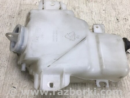 ФОТО Бачок омывателя для Mitsubishi Pajero (99-06) Киев