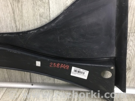 ФОТО Пластик под лобовое стекло (Жабо) для Volkswagen Passat B7 (09.2010-06.2015) Киев