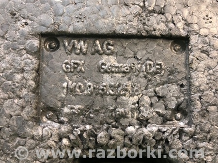 ФОТО Полка аккумулятора для Volkswagen Passat B7 (09.2010-06.2015) Киев