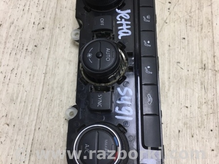 ФОТО Блок управления печкой для Volkswagen Passat B7 (09.2010-06.2015) Киев