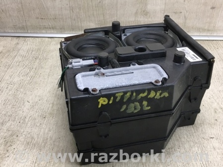 ФОТО Сабвуфер для Nissan Pathfinder R52 Киев