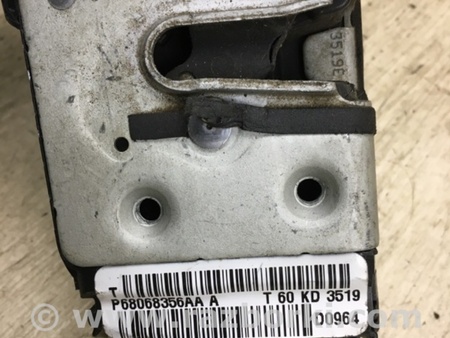 ФОТО Замок двери для Jeep Patriot (10-17) Киев