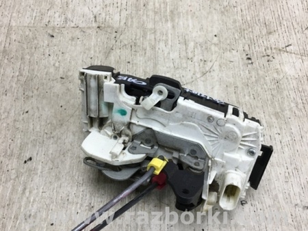ФОТО Замок двери для Jeep Patriot (10-17) Киев