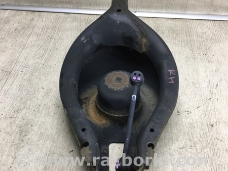 ФОТО Рычаг задний нижний поперечный для Honda Pilot 2 MR-V YF3/4 (2008-2015) Киев