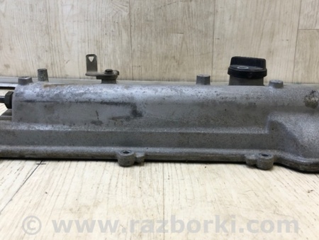 ФОТО Клапанная крышка для Toyota Prius 11 Киев