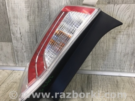 ФОТО Фонарь задний наружный для Toyota Prius 30 (09-17) Киев