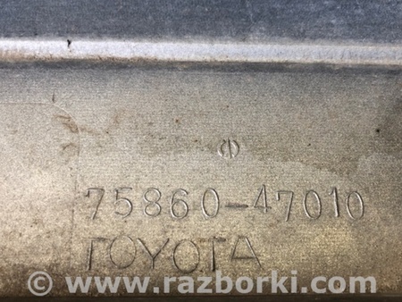ФОТО Накладка порога наружная для Toyota Prius 30 (09-17) Киев