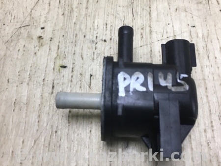ФОТО Клапан электромагнитный (вакуумный) для Toyota Prius 30 (09-17) Киев