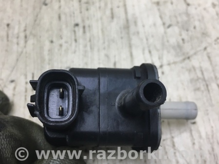 ФОТО Клапан электромагнитный (вакуумный) для Toyota Prius 30 (09-17) Киев