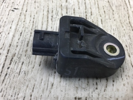 ФОТО Датчик удара для Toyota Prius 30 (09-17) Киев