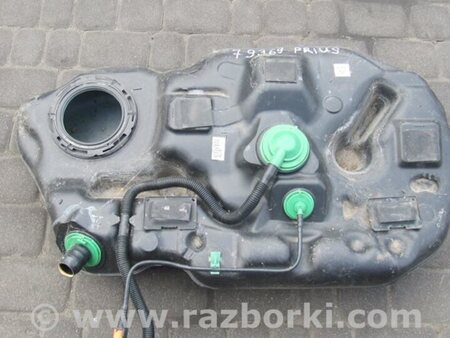 ФОТО Топливный бак для Toyota Prius 30 (09-17) Киев