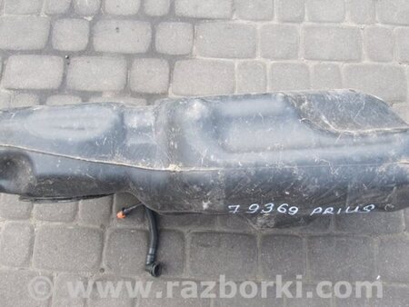 ФОТО Топливный бак для Toyota Prius 30 (09-17) Киев
