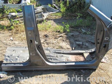 ФОТО Стойка кузова центральная для Infiniti QX60/JX35 Киев