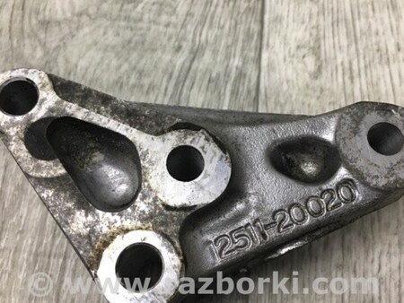 ФОТО Кронштейн генератора для Lexus RX300/330/350/400 (03-09) Киев