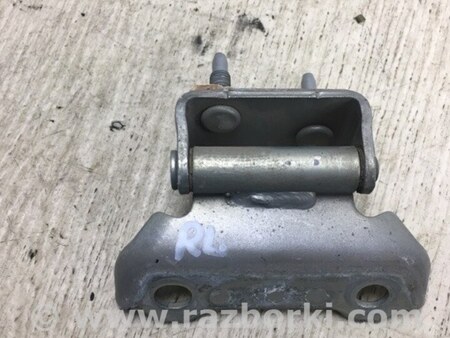 ФОТО Петля крышки багажника для Lexus RX300/330/350/400 (03-09) Киев