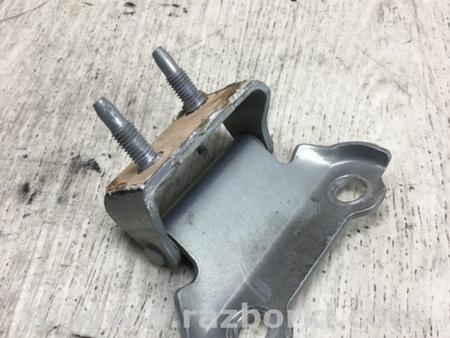 ФОТО Петля крышки багажника для Lexus RX300/330/350/400 (03-09) Киев