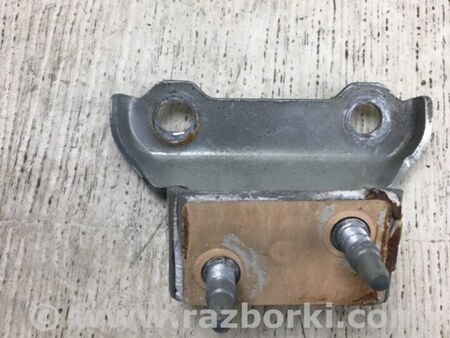 ФОТО Петля крышки багажника для Lexus RX300/330/350/400 (03-09) Киев
