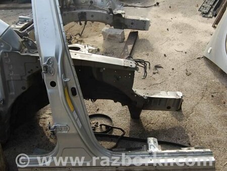 ФОТО Стойка кузова центральная для Lexus RX300/330/350/400 (03-09) Киев