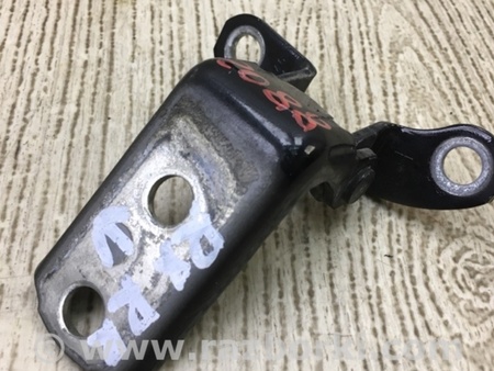 ФОТО Петля двери нижняя для Lexus RX350/450 (09-15) Киев