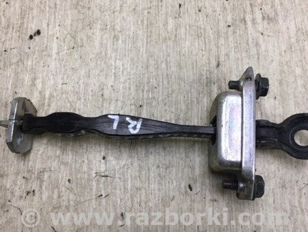 ФОТО Ограничитель двери для Nissan Sentra B17 Киев