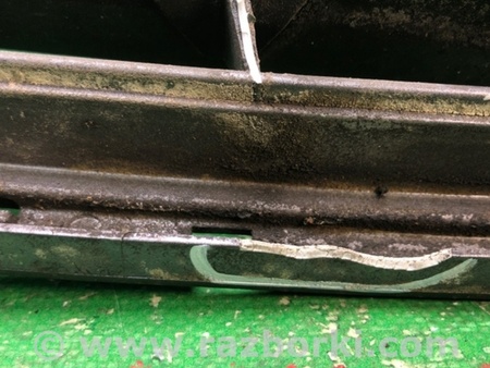 ФОТО Решетка радиатора для Toyota Sienna (11-16) Киев