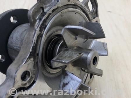 ФОТО Помпа для Toyota Solara Киев