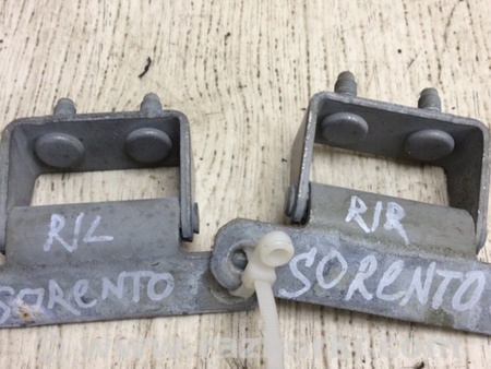 ФОТО Петля крышки багажника для KIA Sorento XM Киев
