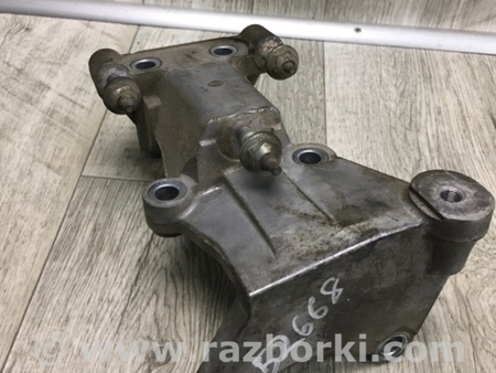 ФОТО Кронштейн крепления двигателя для Nissan Teana J32 Киев