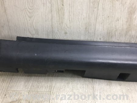 ФОТО Накладка порога наружная для Nissan Tiida/Versa C11 Киев