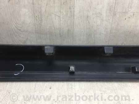 ФОТО Накладка порога наружная для Nissan Tiida/Versa C11 Киев