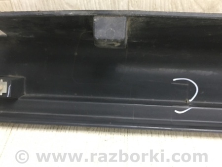 ФОТО Накладка порога наружная для Nissan Tiida/Versa C11 Киев