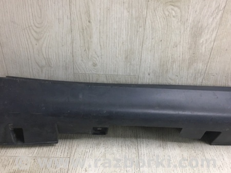ФОТО Накладка порога наружная для Nissan Tiida/Versa C11 Киев