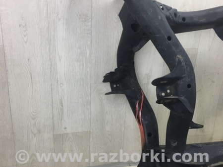 ФОТО Балка задней подвески для Volkswagen Touareg  (10-17) Киев