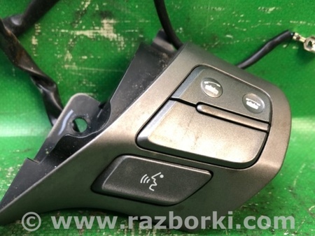 ФОТО Кнопки руля для Toyota Venza Киев