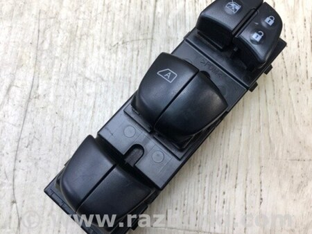 ФОТО Блок управления стеклоподъемником для Nissan X-Trail T32 /Rogue (2013-) Киев