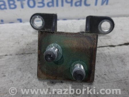 ФОТО Петля кришки багажника для SsangYong Kyron Киев