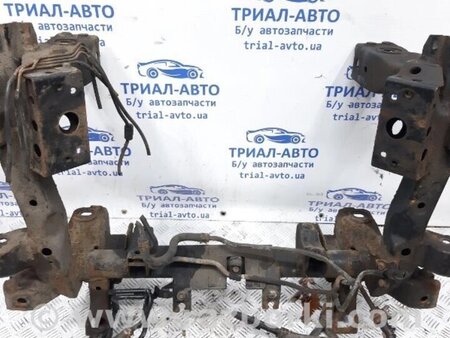 ФОТО Балка передньої підвіски для Mitsubishi Pajero Wagon Киев