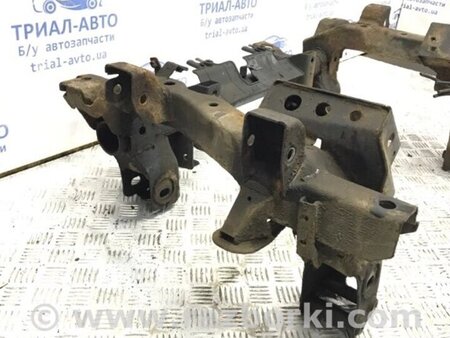ФОТО Балка передньої підвіски для Mitsubishi Pajero Wagon Киев