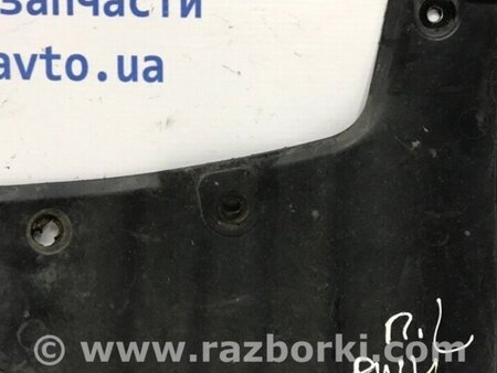 ФОТО Бризковик передній для Mitsubishi Pajero Wagon Киев