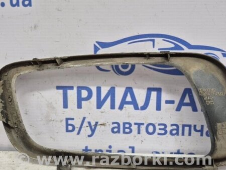 ФОТО Грати протитуманки ліва для Mitsubishi Pajero Wagon Киев