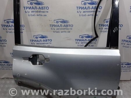 ФОТО Двері задні праві для Mitsubishi Pajero Wagon Киев