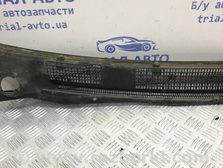 ФОТО Дефлектор двірників для Mitsubishi Pajero Wagon Киев