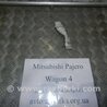 Кронштейн бампера передній Mitsubishi Pajero Wagon