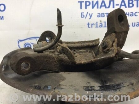 ФОТО Кулак поворотний лівий зі маточкою для Mitsubishi Pajero Wagon Киев