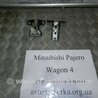 Петля двері задньої лівої Mitsubishi Pajero Wagon