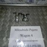 Петля двері задньої правої Mitsubishi Pajero Wagon