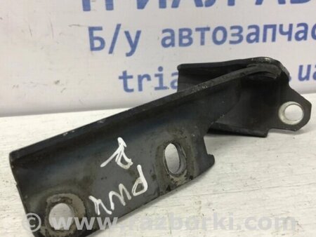 ФОТО Петля капота права для Mitsubishi Pajero Wagon Киев